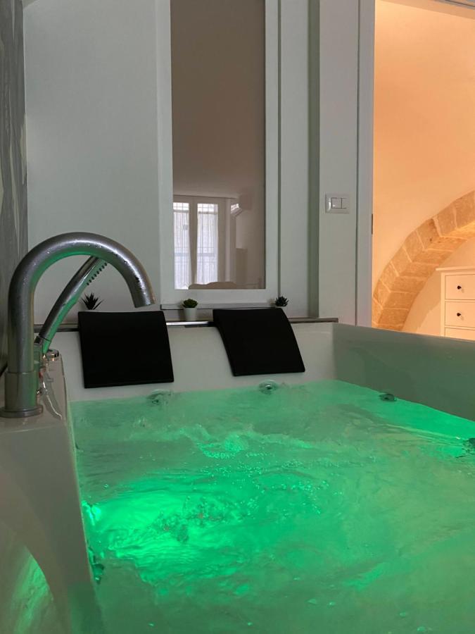 Dimora Di Donna Lägenhet Monopoli Exteriör bild